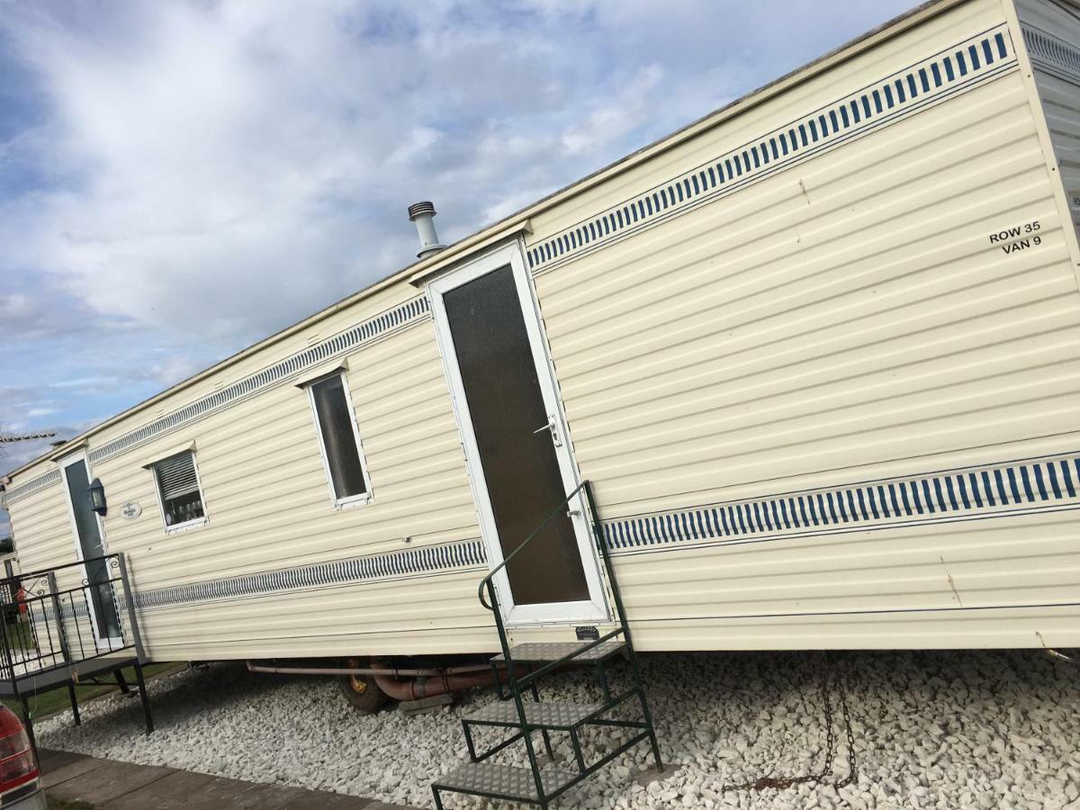 Taylor's Caravan Holiday's 8 Berth *